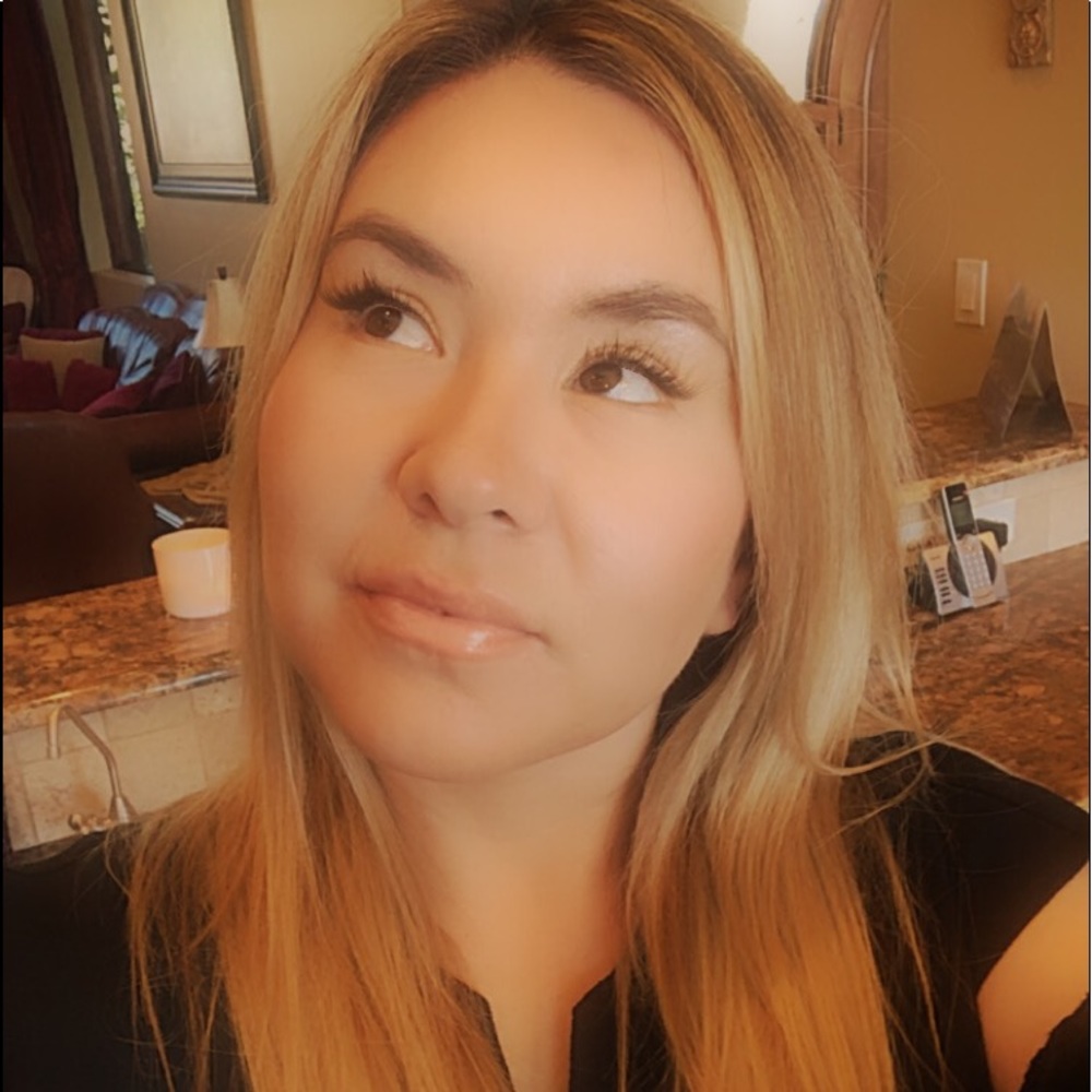 Meet your Posher, Maria